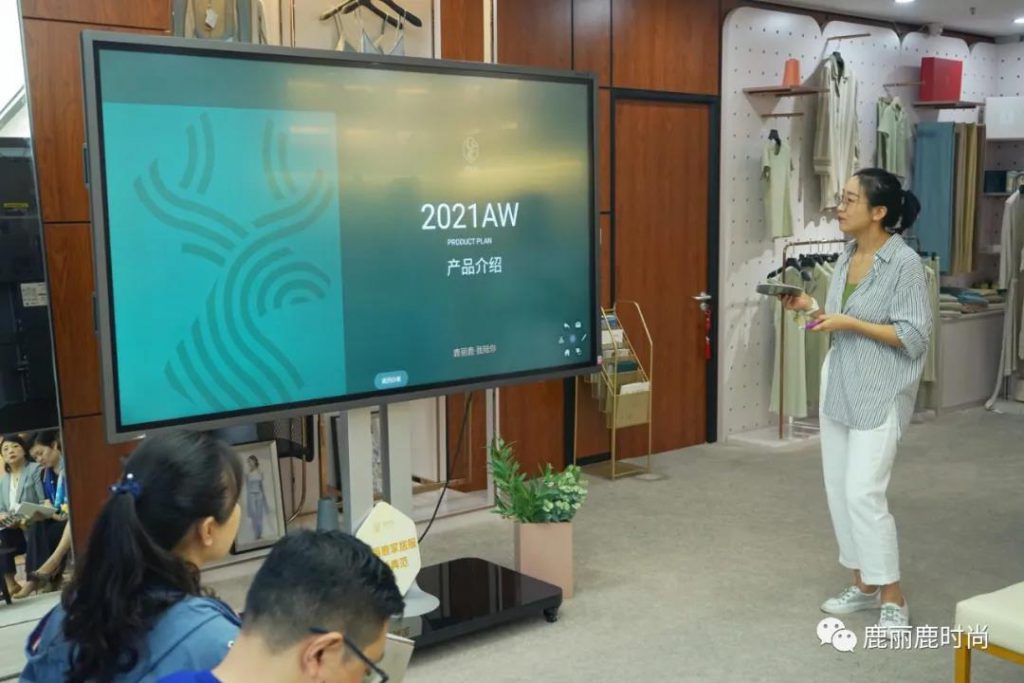 “仙”遇時(shí)尚 “鹿”色天香 主題秋冬新品品鑒會圓滿落幕！--鹿麗鹿時(shí)尚（青島）貿(mào)易有限公司(圖19)